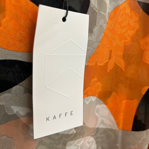 Kaffe NWT size 10 Abstract Print Blouse and Skirt Set- sheer effect, puff sleeve - Picture 6 of 16